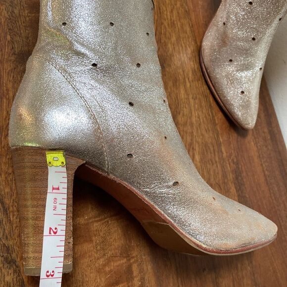 Boden Leather Silver Metalic Ankle Booties Size 37 - Picture 7 of 12